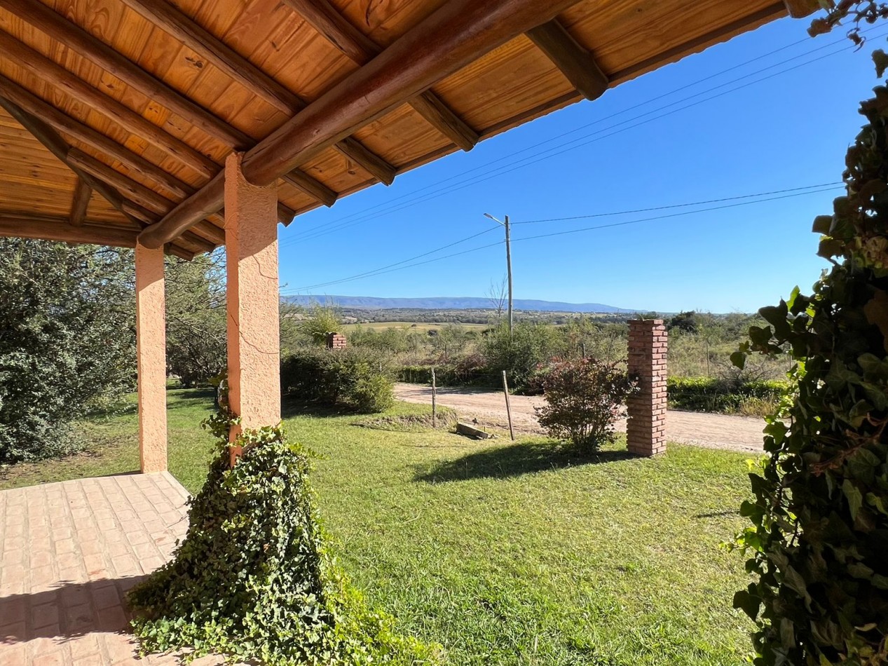 VENTA DE COMPLEJO EN BARRIO GUTIERREZ - LOS REARTES