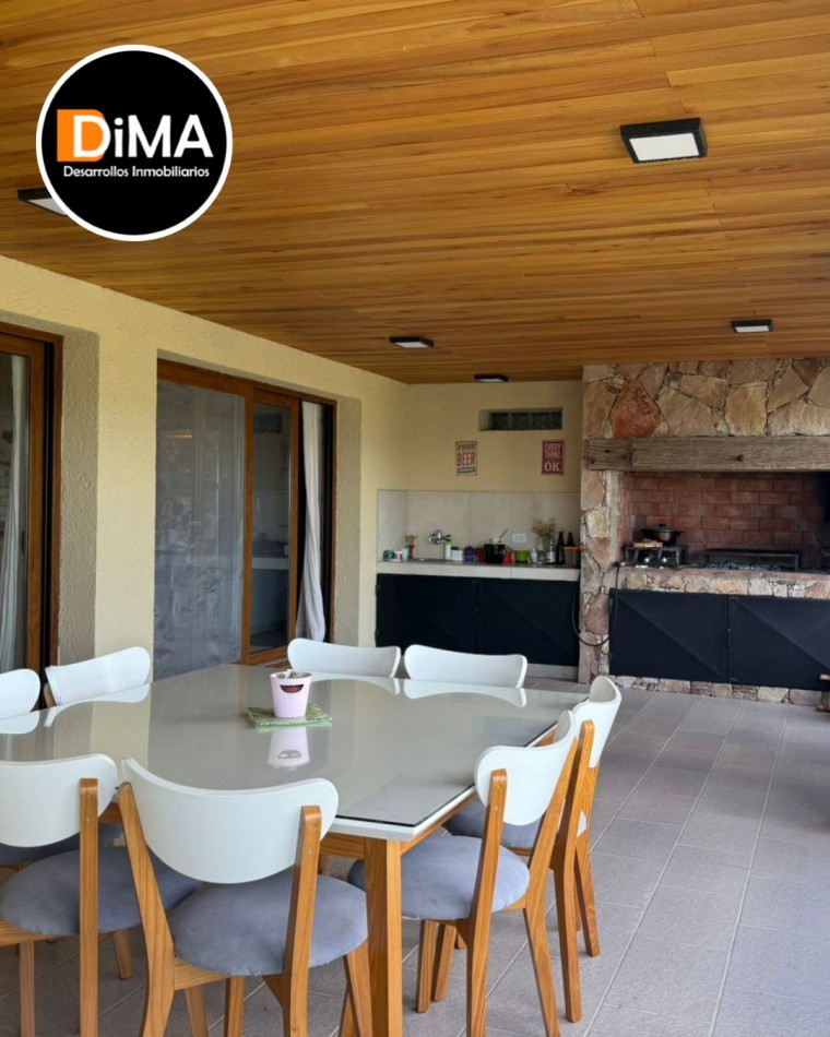 VENTA DE CASA 6 AMB - TIERRAS DEL SAUCE - VILLA GENERAL BELGRANO